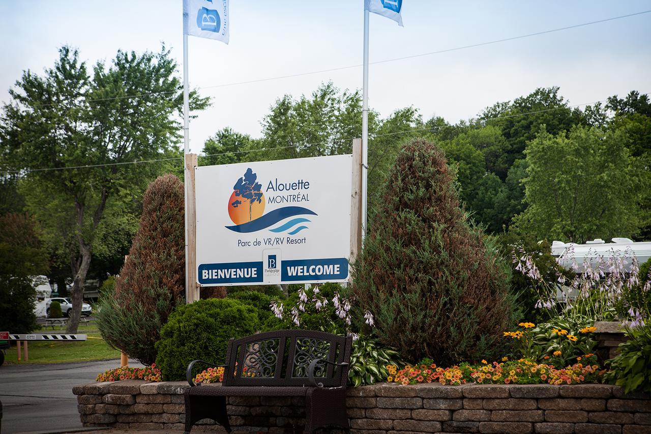 Alouette Parkbridge Hotel Saint-Mathieu-de-Beloeil Exterior photo